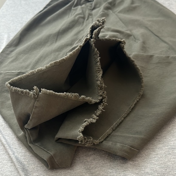 Olive Green Elasticized Wide Leg Trouser Pants - Picture 9 of 17
